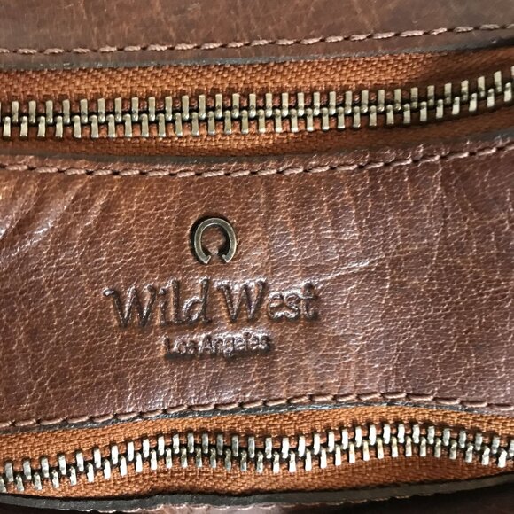 Wild West Los Angeles Brown Leather Crossbody or Shoulder Saddle Bag Pockets - Picture 3 of 12